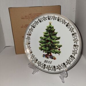 NOS 2015 Avon Christmas Tree Plate Gold Foil‎ Collector's